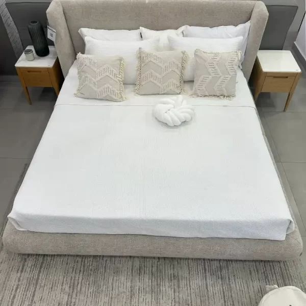 LIVIA King Bed